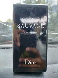 Продам туалетную воду Sauvage Dior оригинал