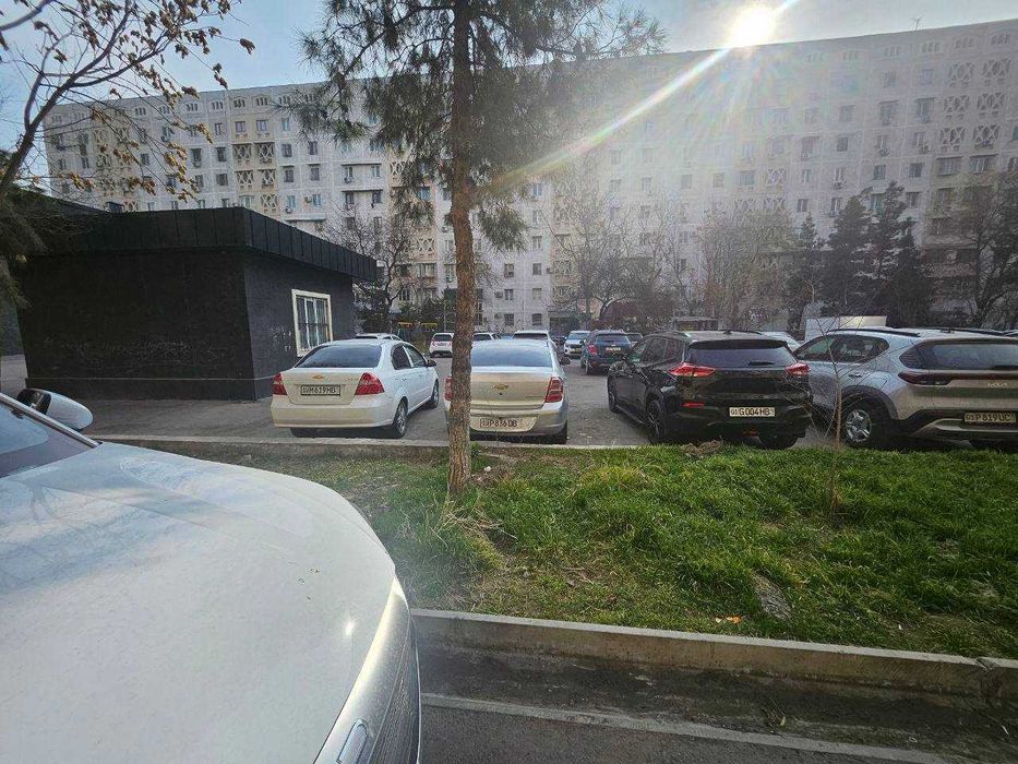 Продается 9 соток земля в центре города