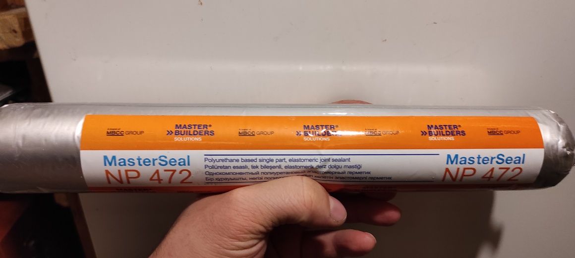 Продам   герметик MasterSeal NP472