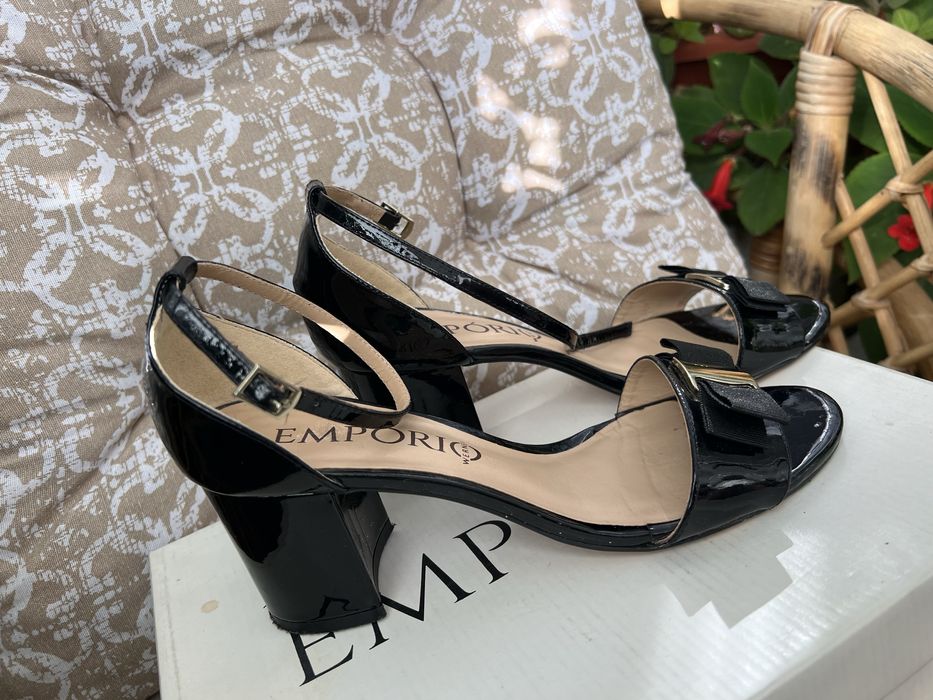 Сандали Emporio, лачени, размер 36