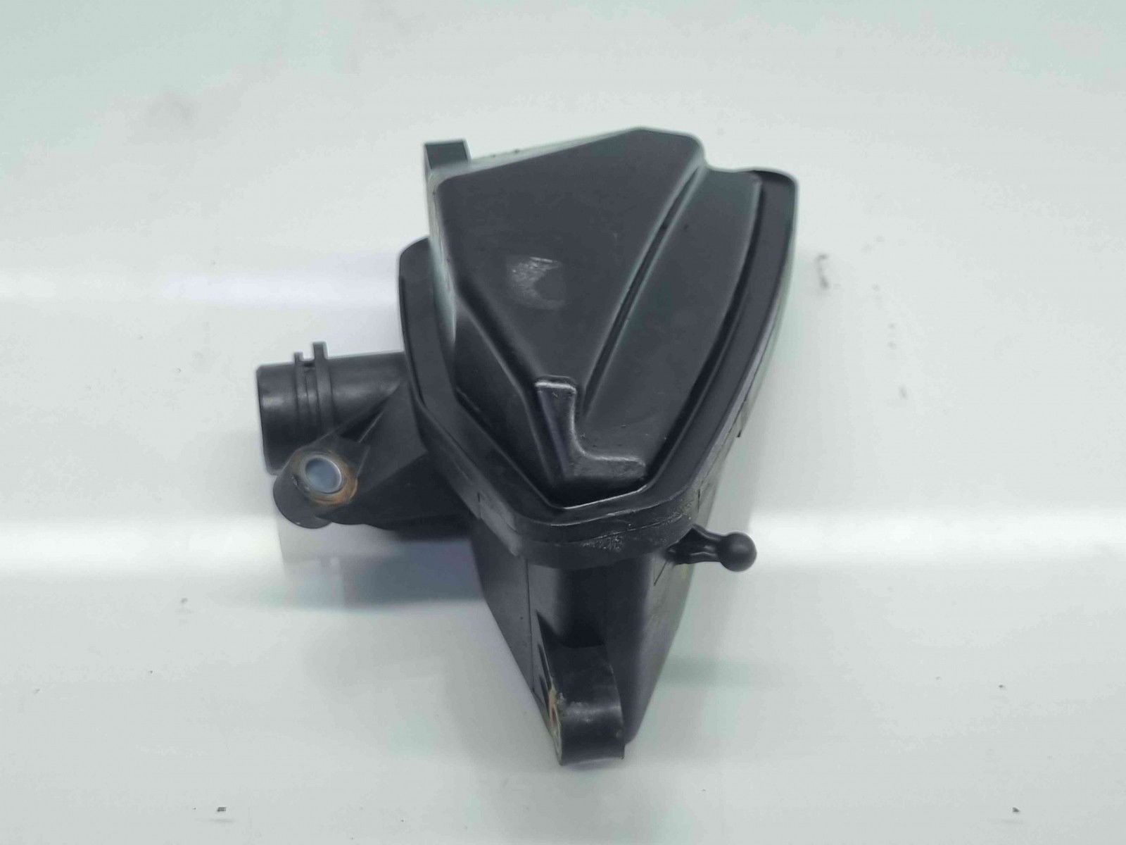 Rezonator aer Mercedes Clasa ML (W164) [Fabr 2005-2012] A6421400087 3.