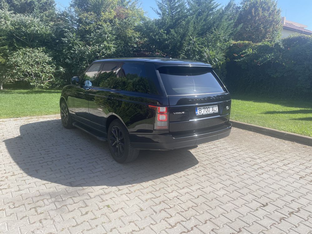 Range Rover Vogue Black Edition / 1 Proprietar