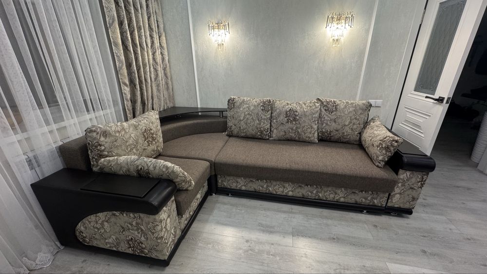 Диван в отличном состоянии