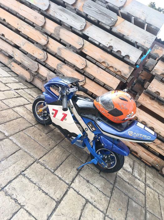 Motocicleta nitro motors