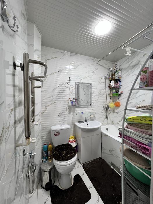 ПРОДАЕТСЯ 3 комнатная квартира