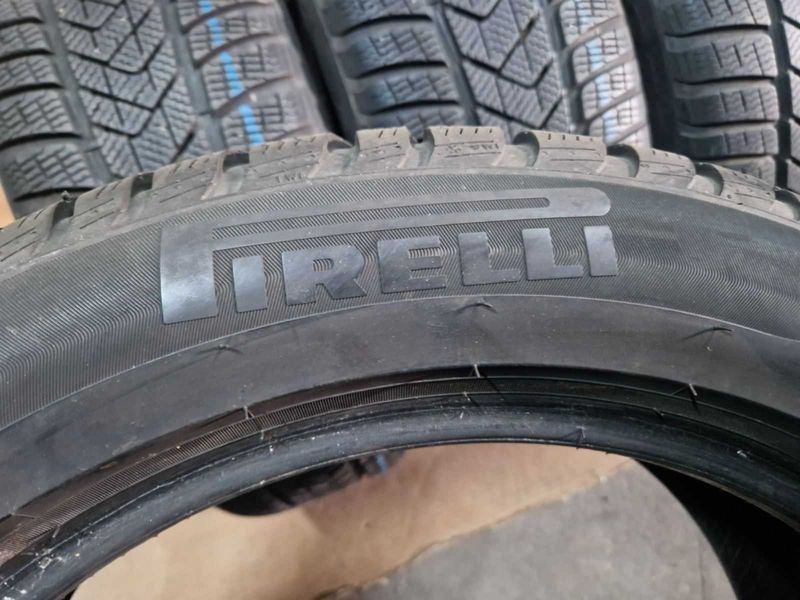4 Pirelli R19 245/50
зимни гуми Runflat 
DOT3819