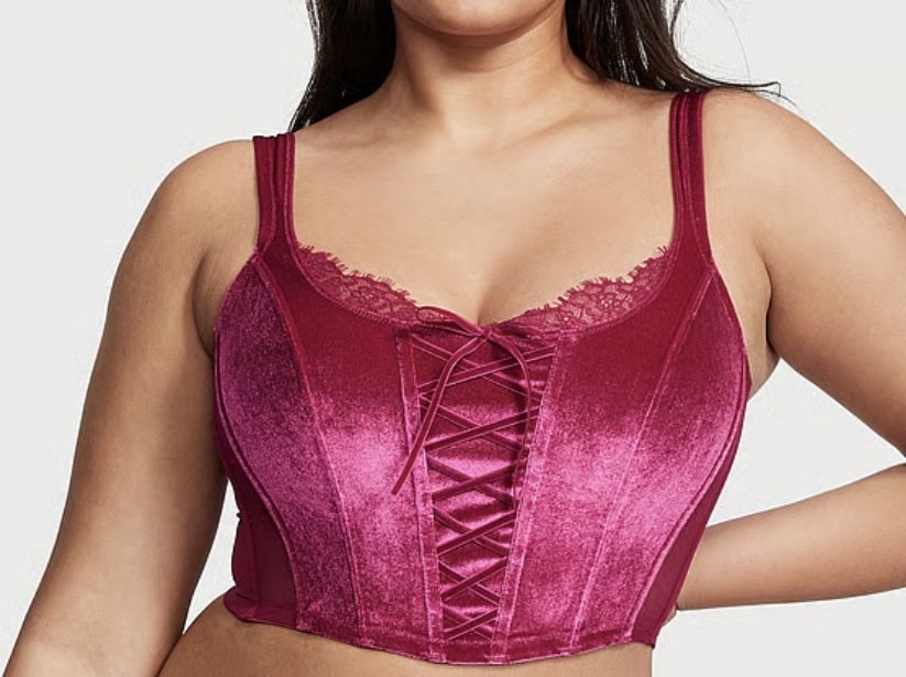 Victoria’s Secret, bustiera noua cu ericheta