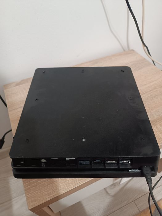 Vand ps4 slim 500gb