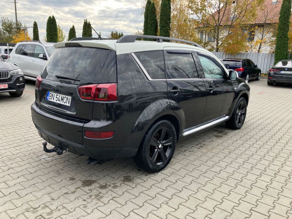 vand peugeot 4007 /schimb cu bus 8+1