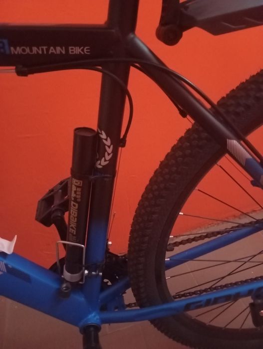 Продам горно/шоссейный велосипед