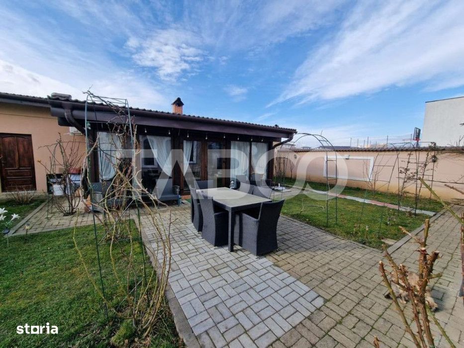 Casa cu utilitati proprii 130 mp utili cu teren 560 mp terasa Selimbar