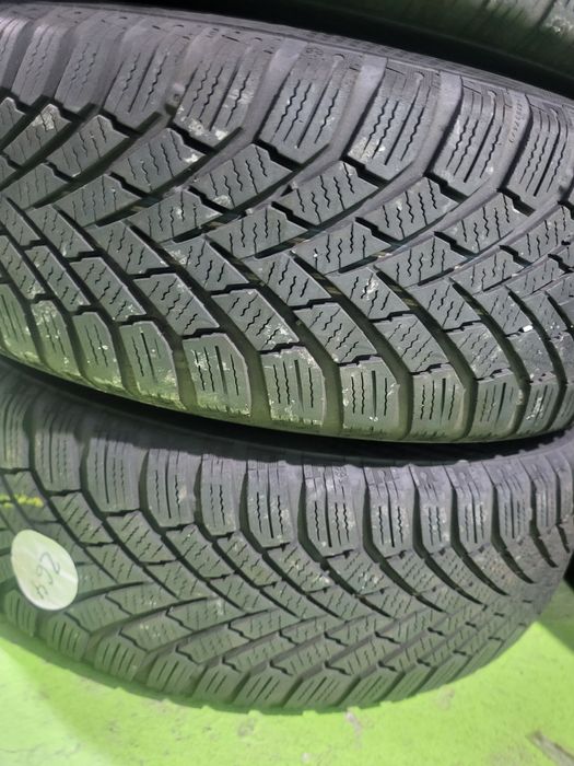 4 бр зимни 185/60/15 Continental
