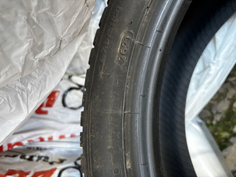 Anvelope de iarna 215/45/r18 Hankook Icept Evo 3 NOI
