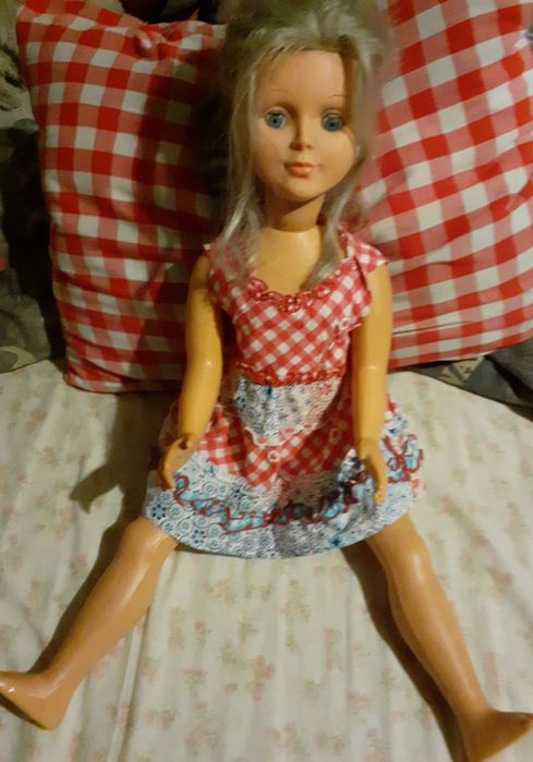 Papusa aradeanca 75 cm,veche 1975,