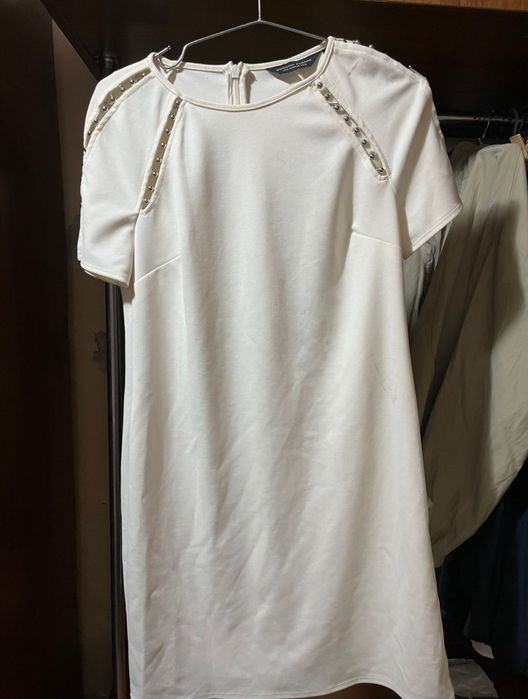 женские платье.