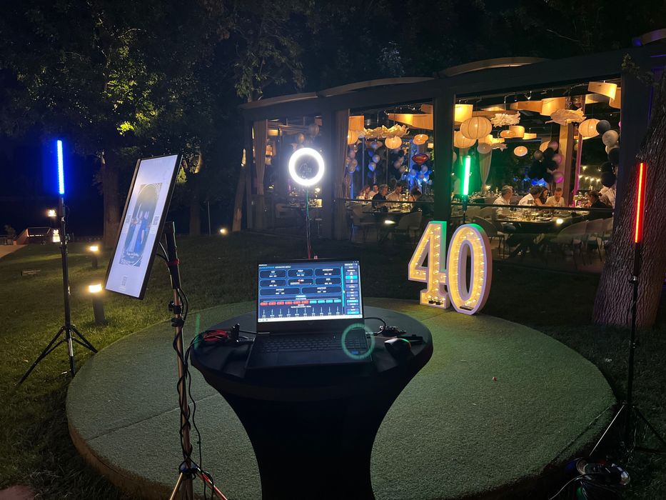 Evenimente-nunta-botez-cabina foto-oglinda magica-fum greu-video 360