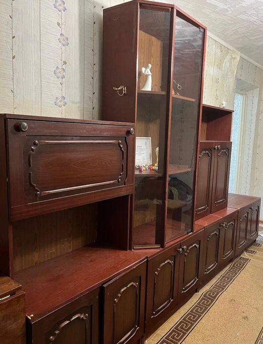 Продам стенку в хорошем состоянии