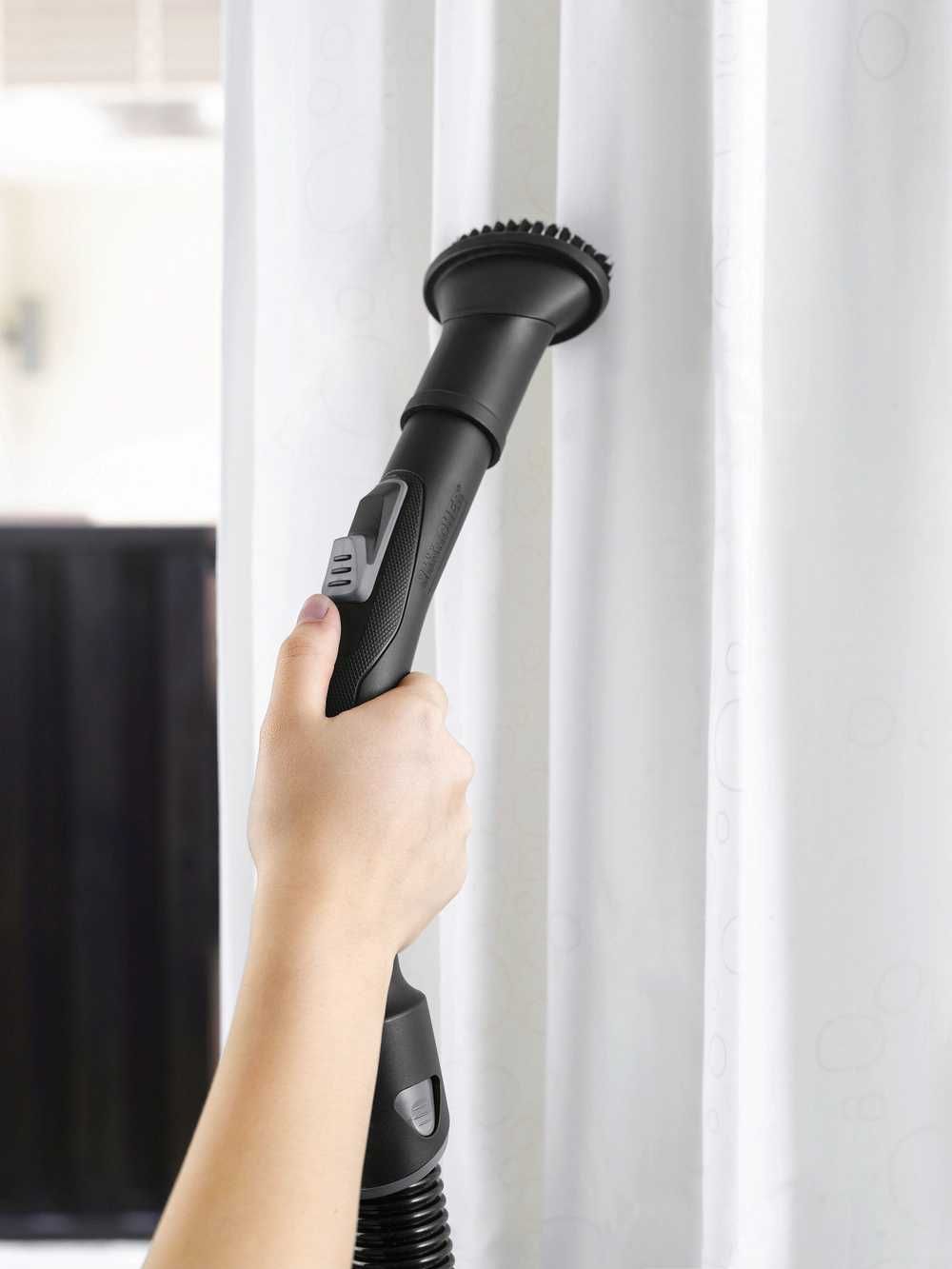 Плесос Karcher VC 3 PLUS оптом склад доставка есть