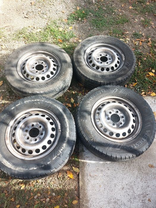 Джанти с гумите за Крафтър