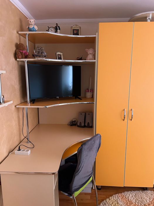 Vand mobila dormitor