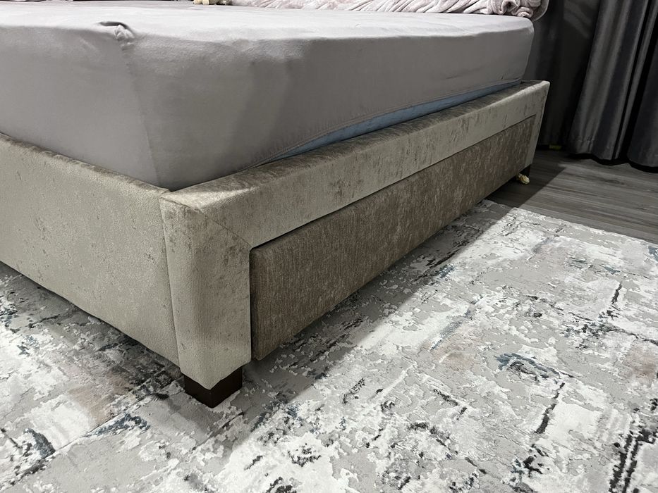 Pat Mobexpert 160x200 cu saltea Memory Foam