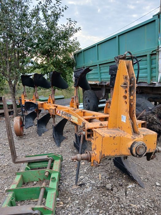 Plug huard  reversibil