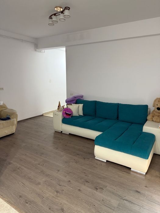 Apartament decomandat cu 2 camere