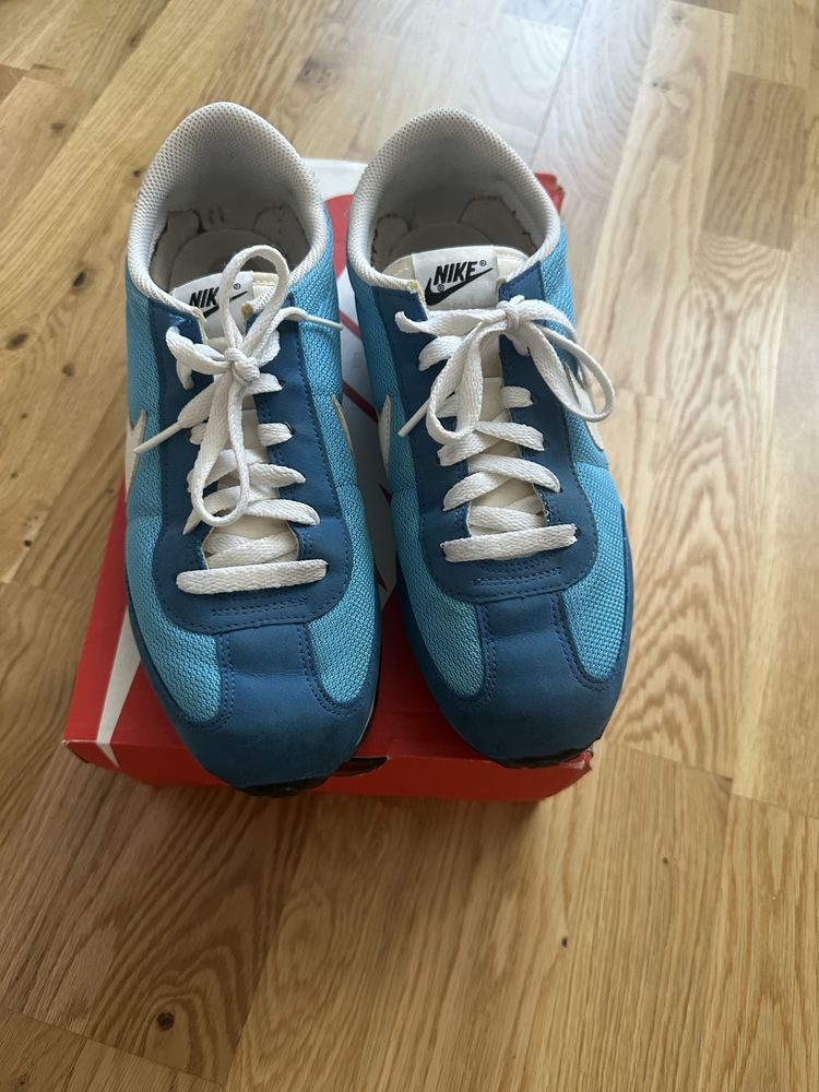 Сини маратонки Nike