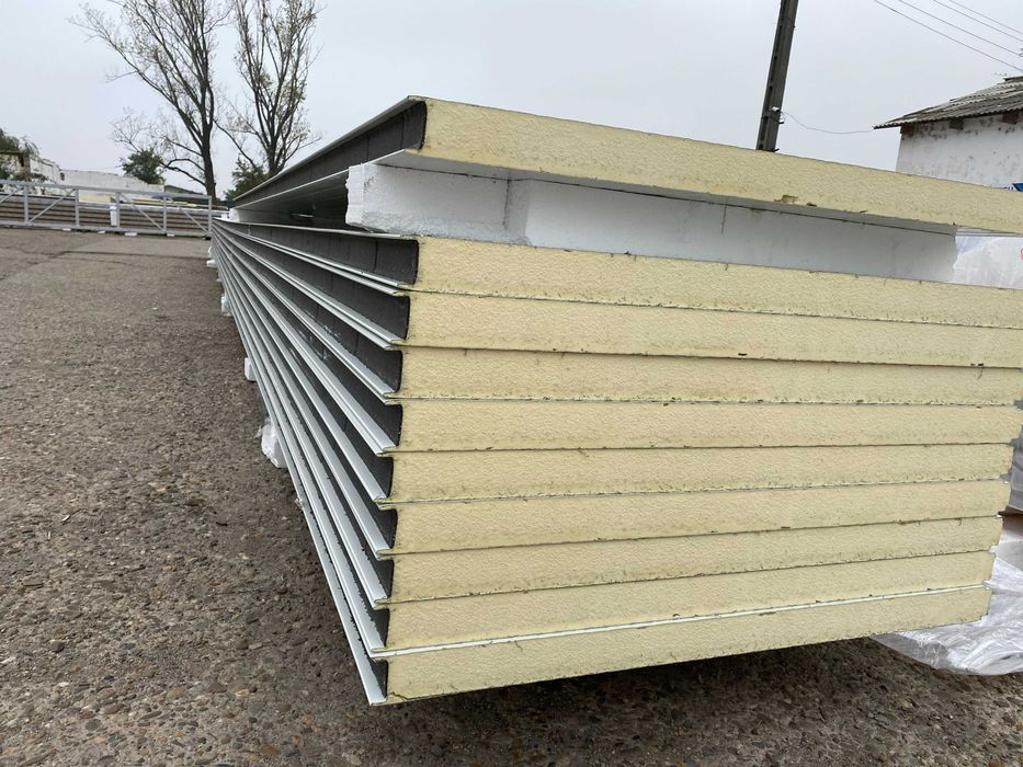 Panouri sandwich termoizolante perete sau acoperis