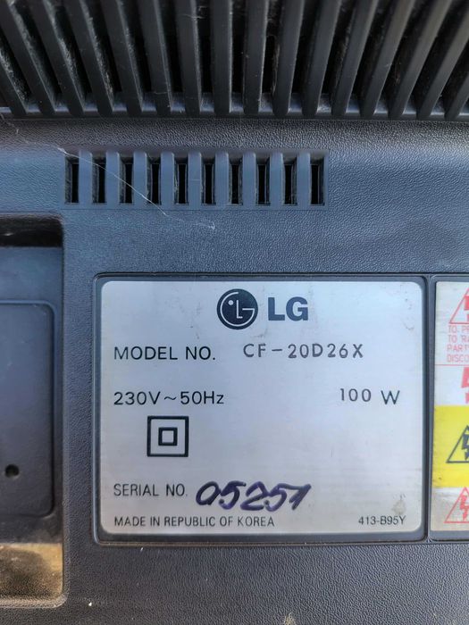 Electronica de la un TV cu tub LG model CF 20D 26X. TV functionabil!