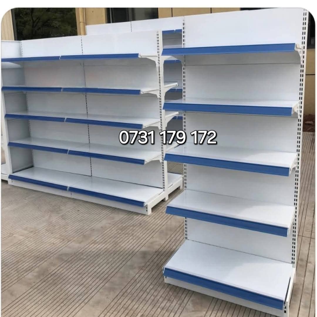 Rafturi metalice de magazin