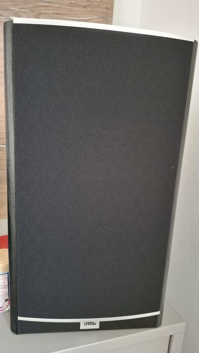Vând sistem 5.0 JBL Arena