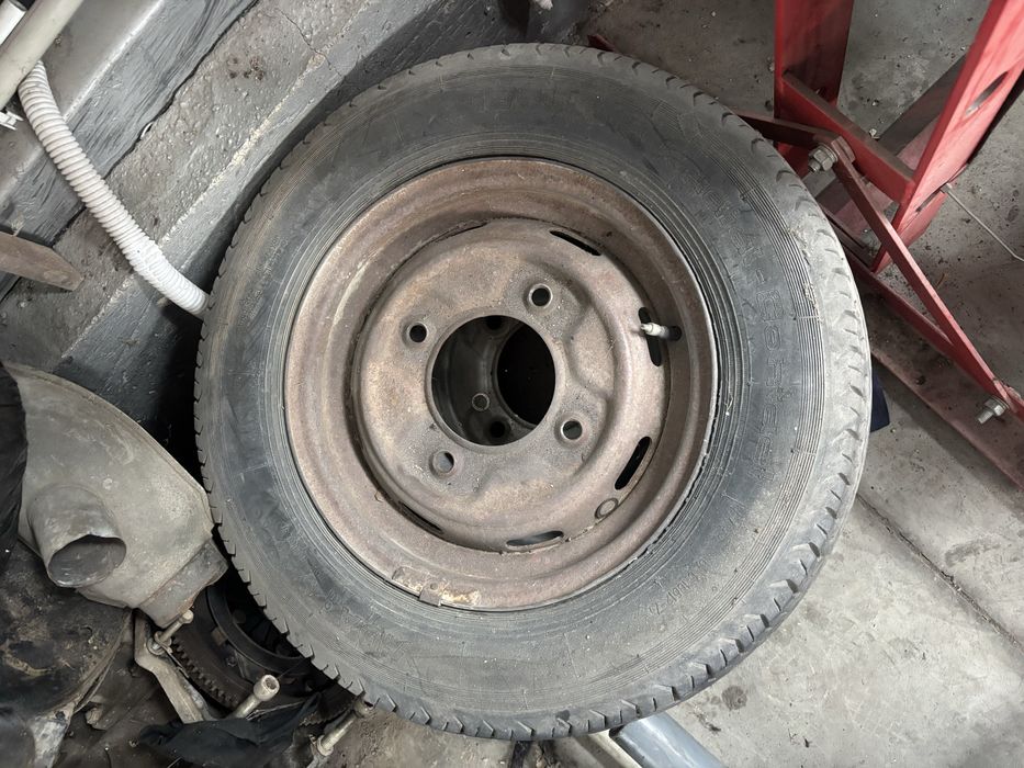 Гуми с джанти 155/70R13-1бр,155/80R13-4бр.