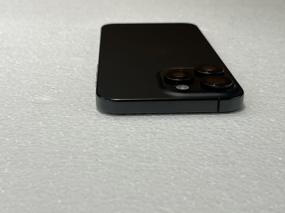 iPhone 15 Pro MAX 512Gb Black Titanium Neverlocked 100% viata bateriei
