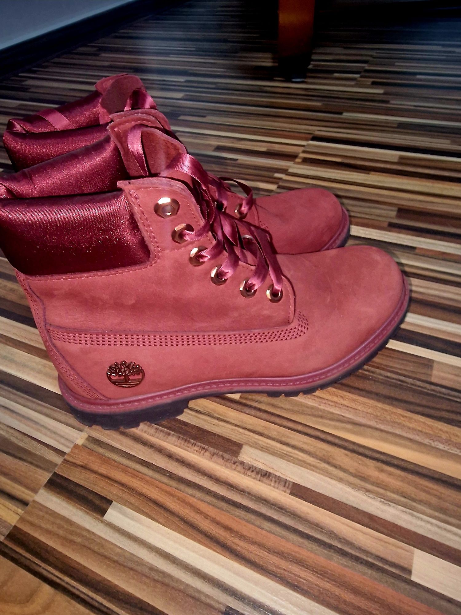 Bocanci Timberland din piele nabuc