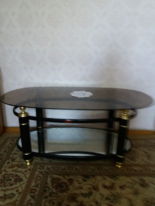 Журнальный столик