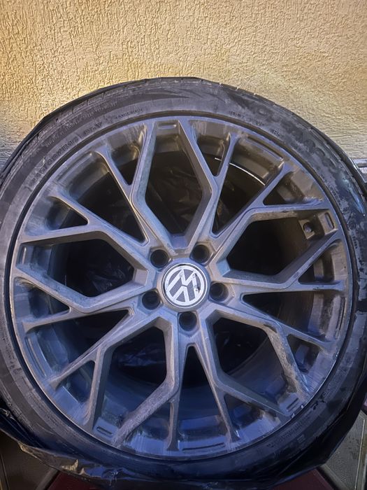 Jante r18 5x112 235/40