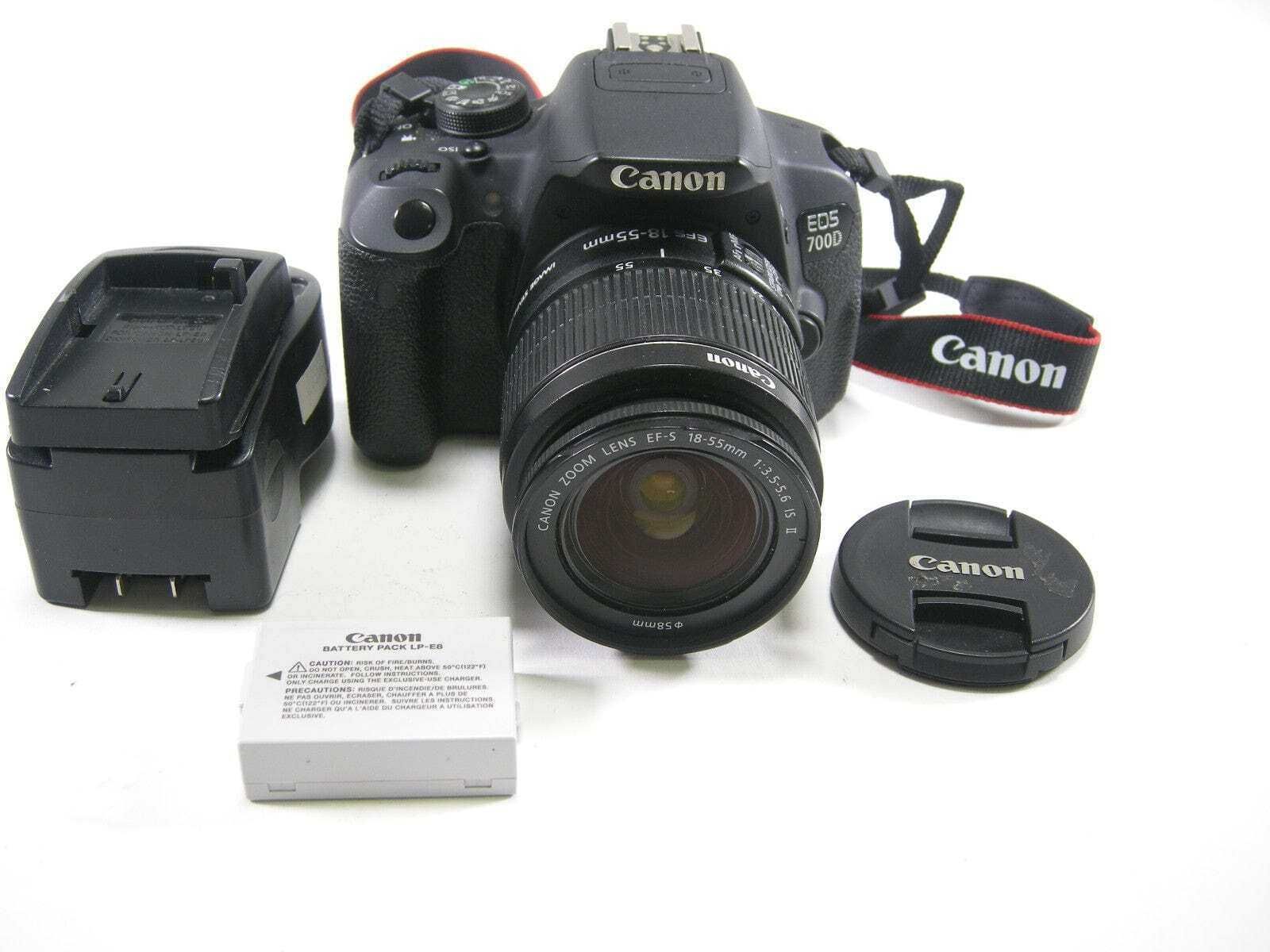 Фотоаппарат Canon EOS 700D, в комплекте.
