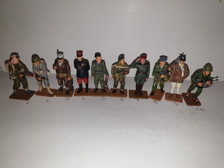 Оловни Войници "Men At War"