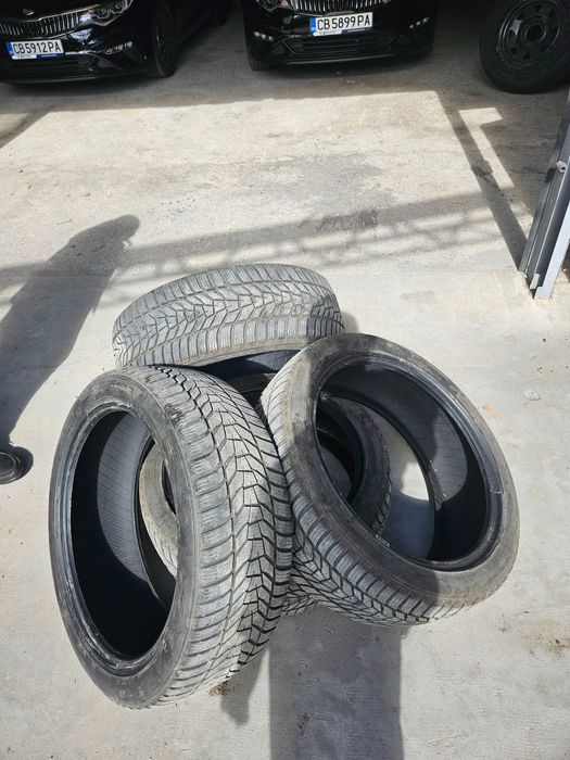 Зимни гуми  Hankook 225/45/19 dot 2622