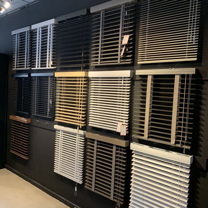 Жалюзи и Ролл шторы день и ночь