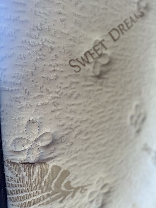 Матрак за спалня