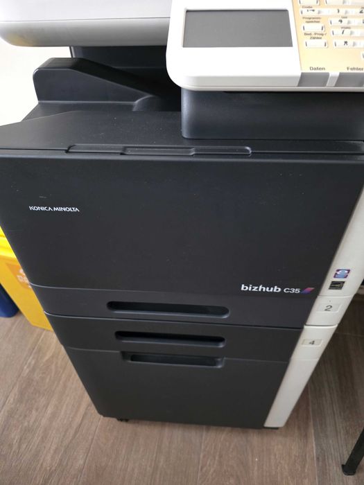 Imprimanta/copiator/scanner color Konica Minolta Bizhub C35 A4