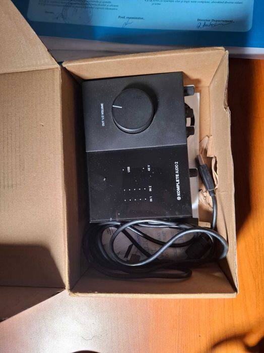 Native Instruments Komplete Audio 2 - Interfață Audio