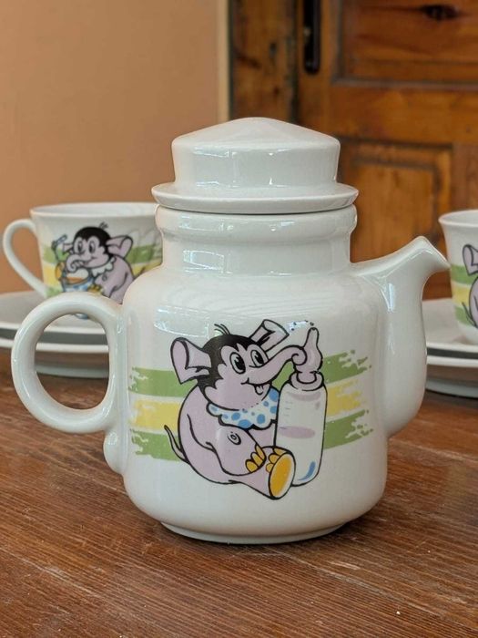 Детски порцеланов сервиз