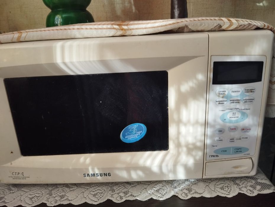 Продам микроволновую печь