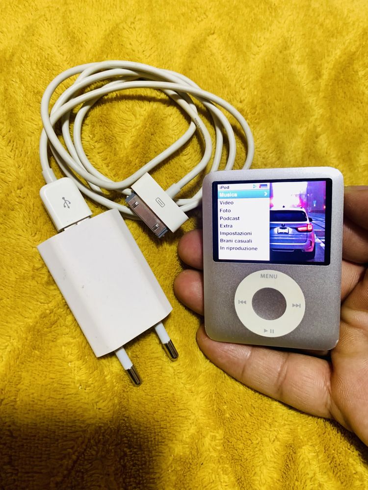 apple ipod Al236 4gb