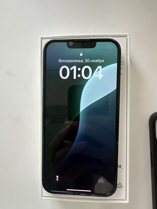 Продам iphone 13 green
