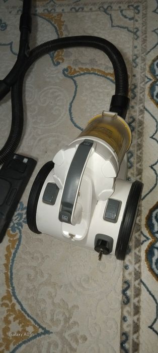Пылесос  Karcher