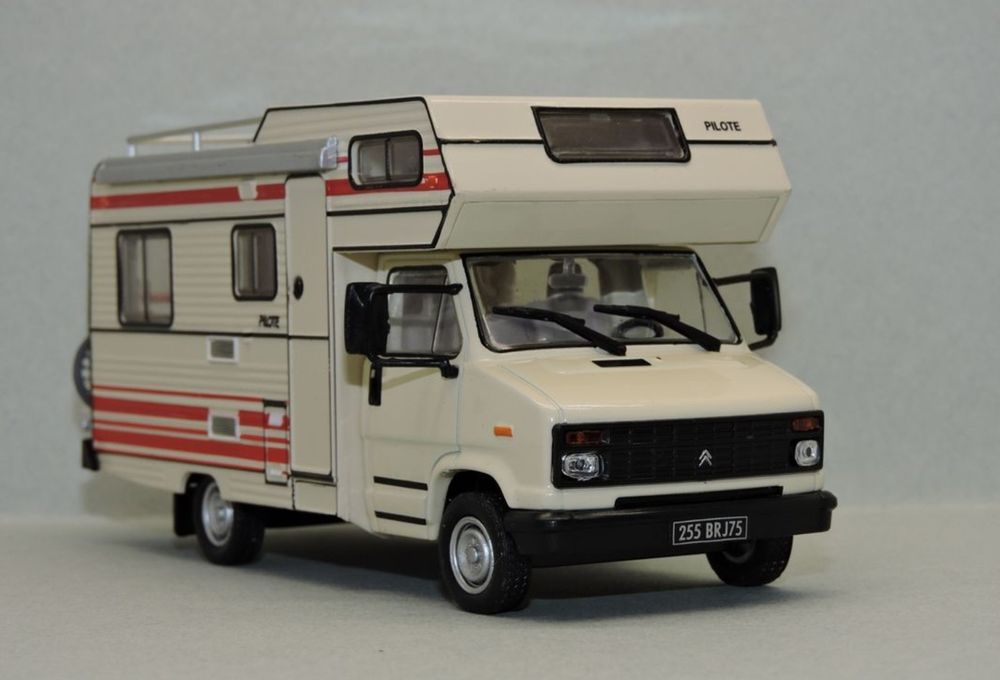 Кемпер 
Pilote R470 Citroen C25 1984
Мащаб 1/43
Цена 100лвКемпер 
Pilo